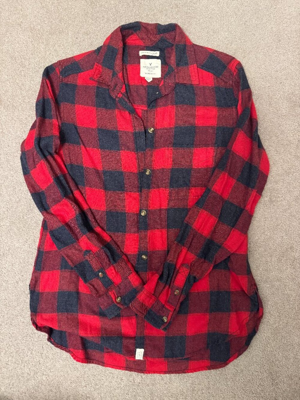 American Eagle Soft Boyfriend Fit Flannel (S)